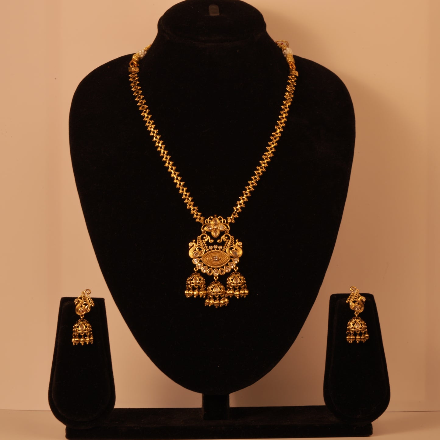 Jyothika Jhumiki Pendant Necklace