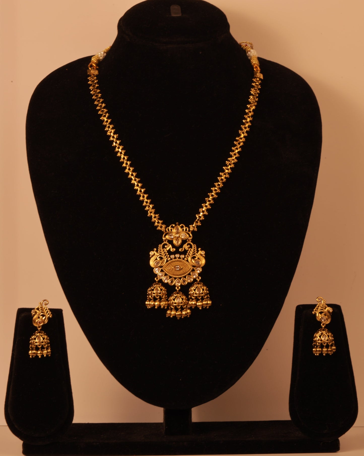 Jyothika Jhumiki Antique Pendant Necklace