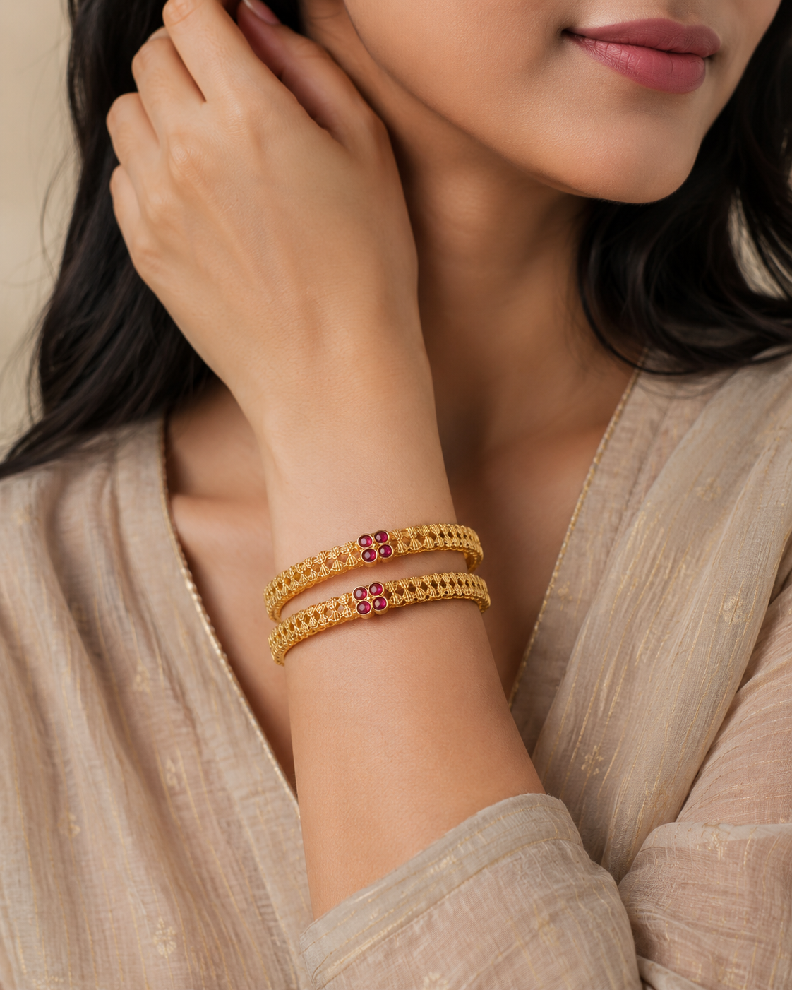 Ruby Flower Antique Bangle | GemofU