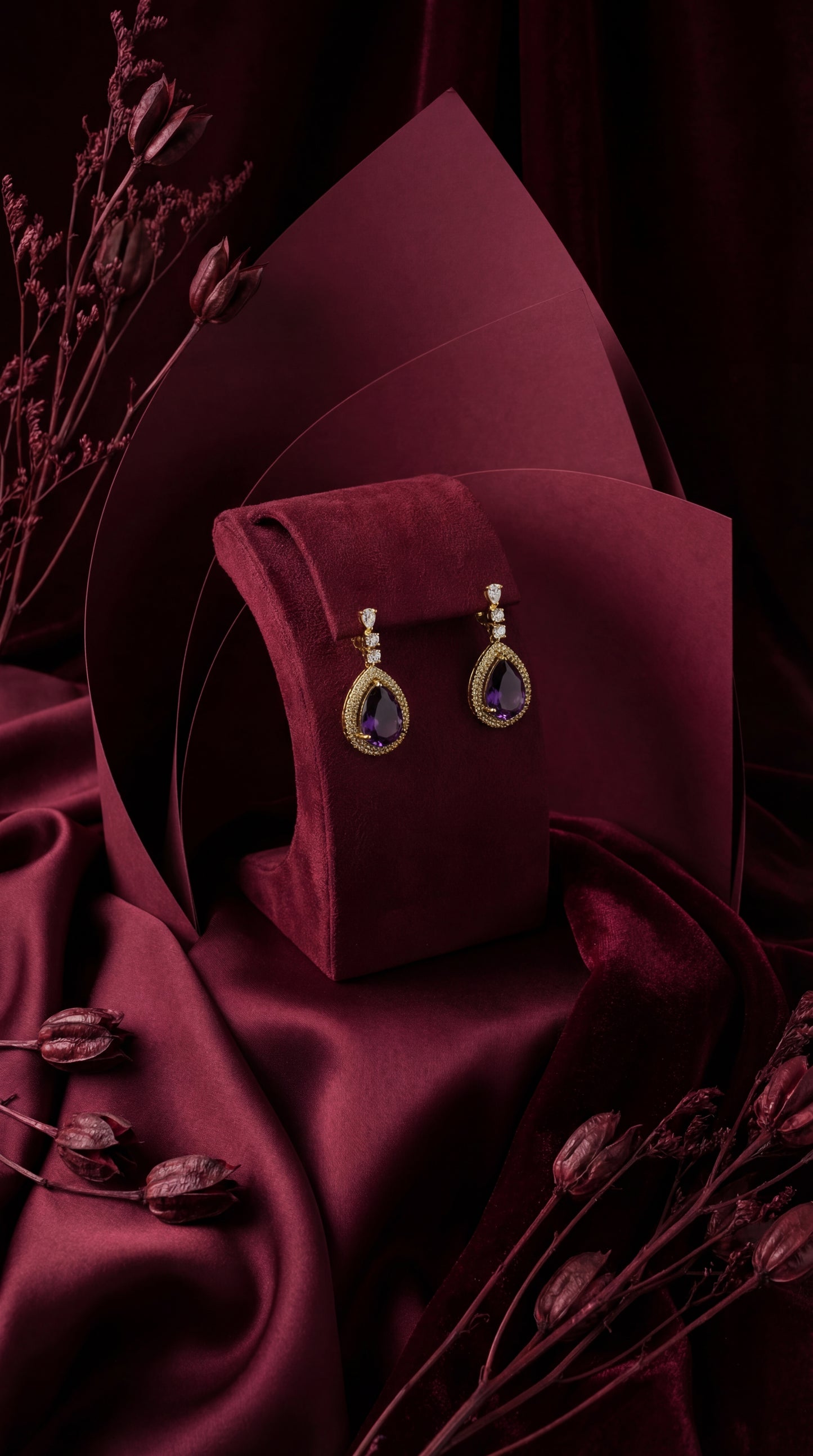 Blue AD Stone Victorian Necklace Set