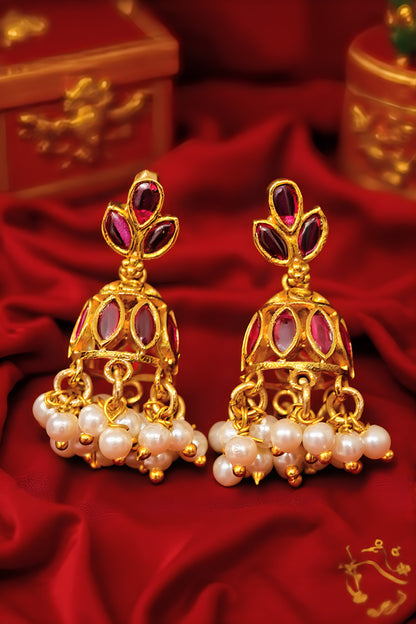 Tarini Kemp Pearl Necklace