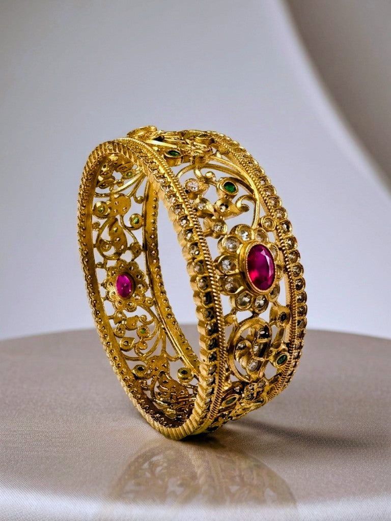 Antique Ruby Floral Matte Bangle