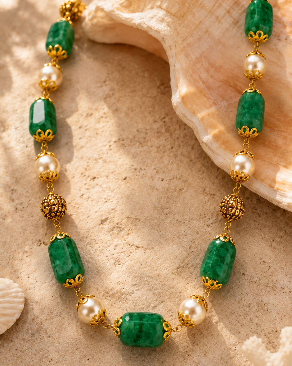 Emerald Green & Pearl Long Necklace