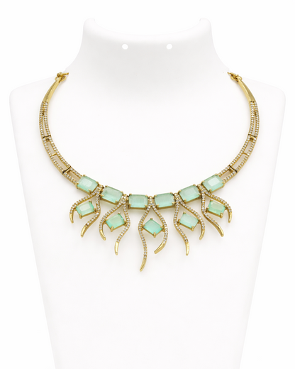 Stella Green And white Necklace
