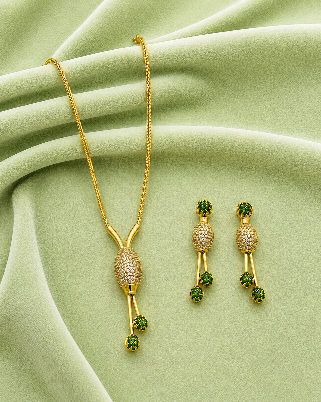 Heritage CZ Antique Necklace Set