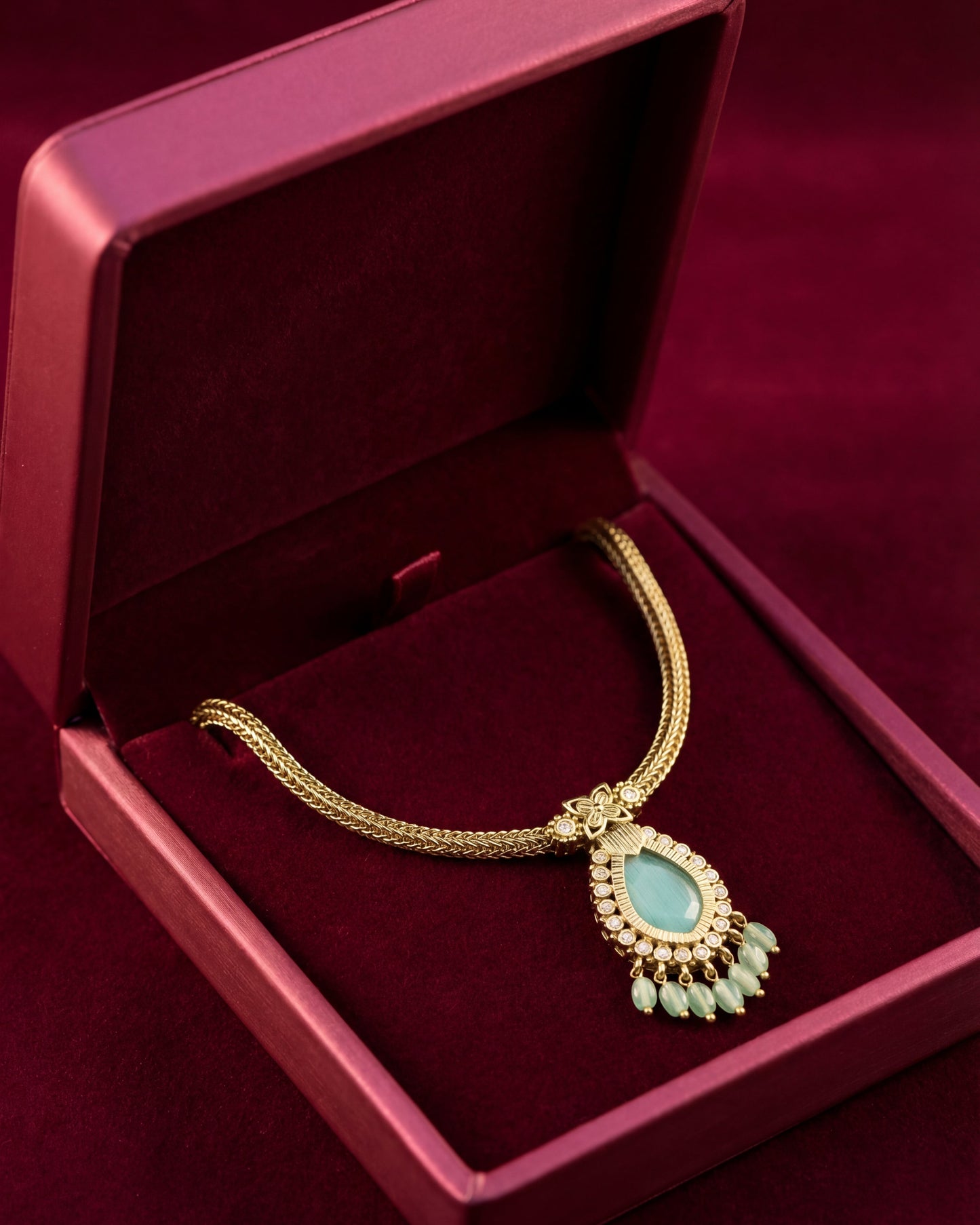 Minerva  Mintdrop Necklace