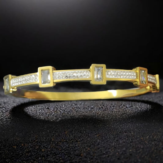 WHITE STONE TWINKLING FUSION KADA BRACELET