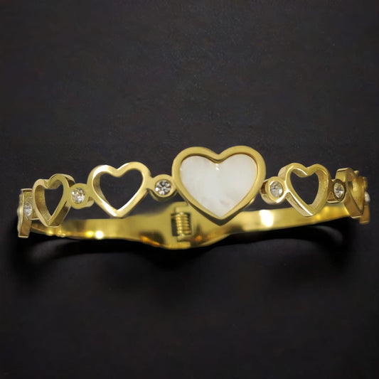 HEART SHAPE MOTHER OF PEARL KADA BRACELET