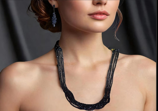 BLACK BEADS 8 LAYER NECKLACE
