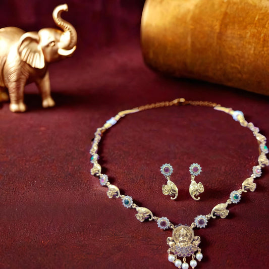SAHYA ELEPHANT NECKLACE WITH EARRINGS
