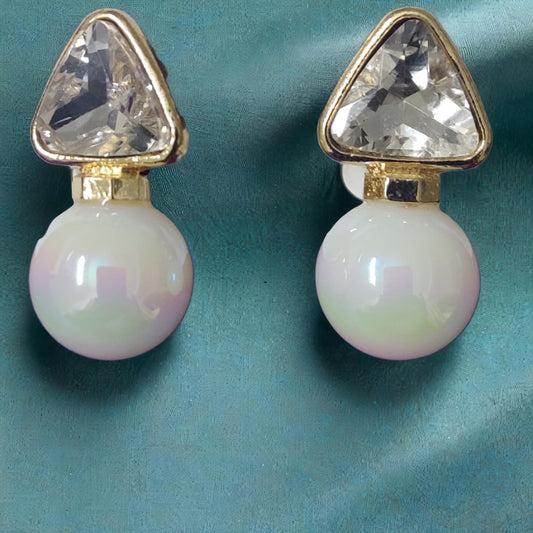 WHITEMOON EARDROPS