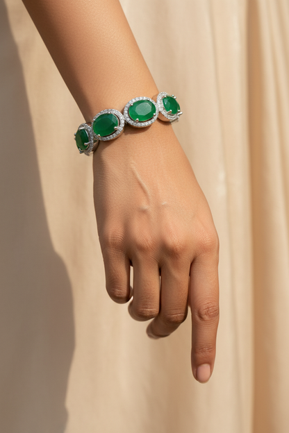 Emerald Bangle – Model Hand Pointing Down