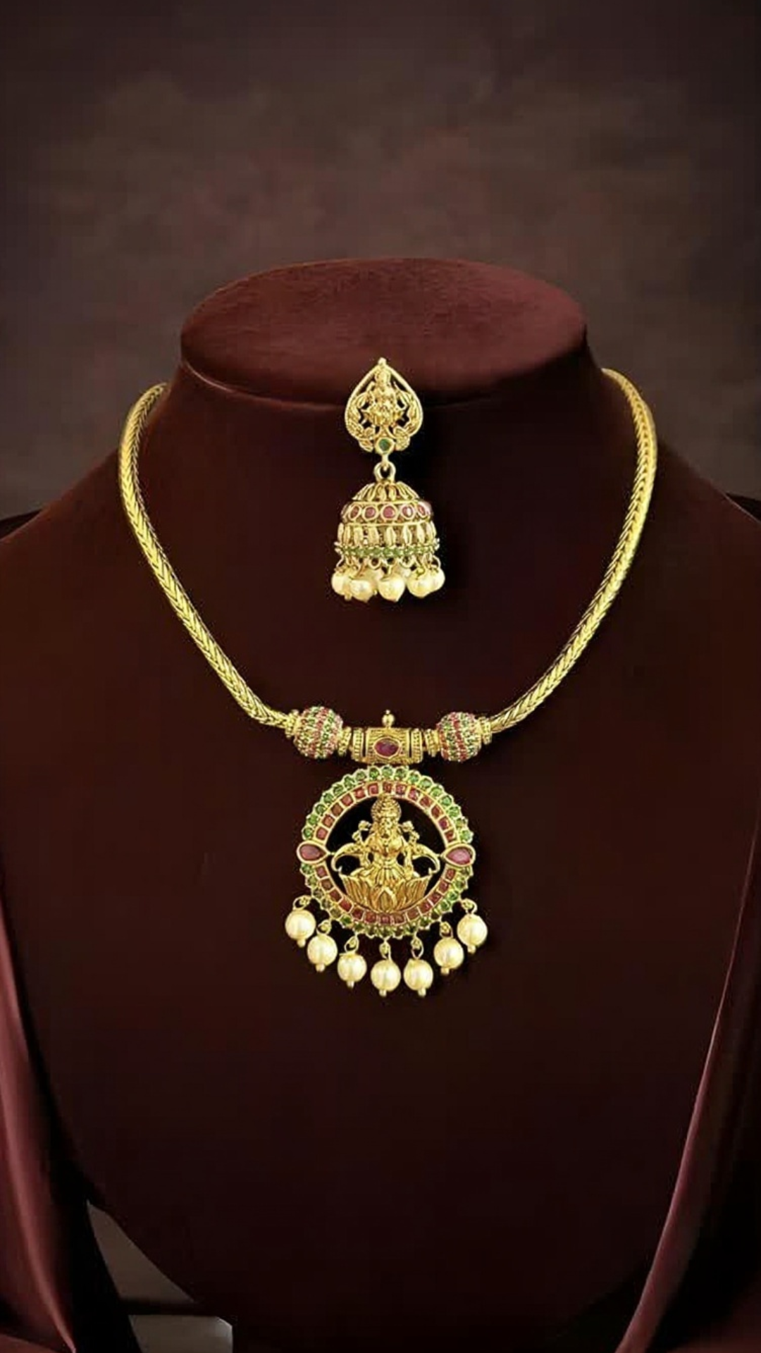 Lasya Lakshmi Pendant Necklace