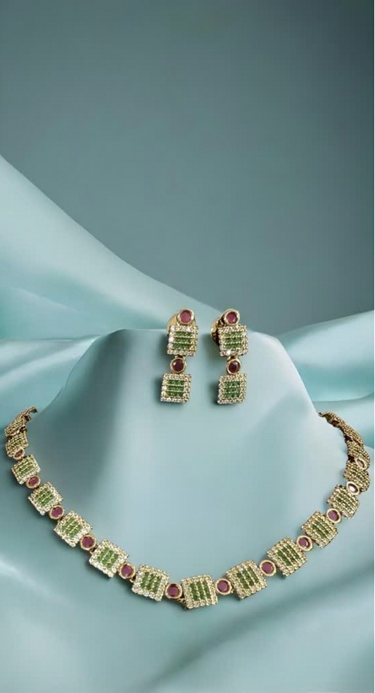 Zyra Square Motif AD Necklace