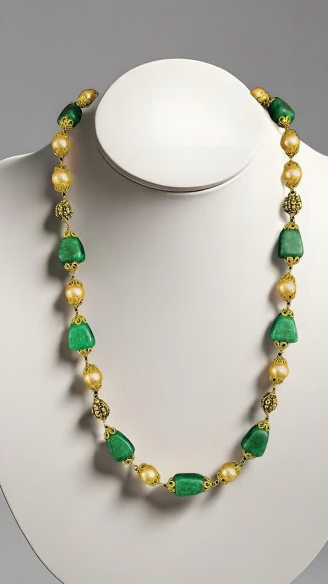 Sakhi Green Beads Necklace