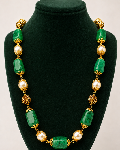 Emerald Green & Pearl Long Necklace