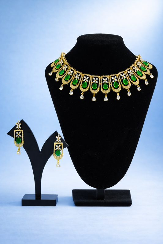Sonakshi Emerald & White Chocker Necklace