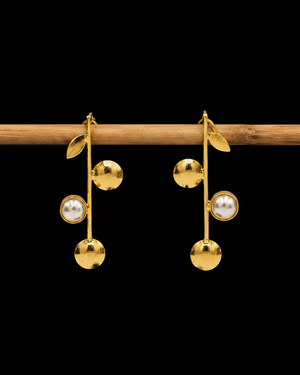 Lunara Pearl Earrings