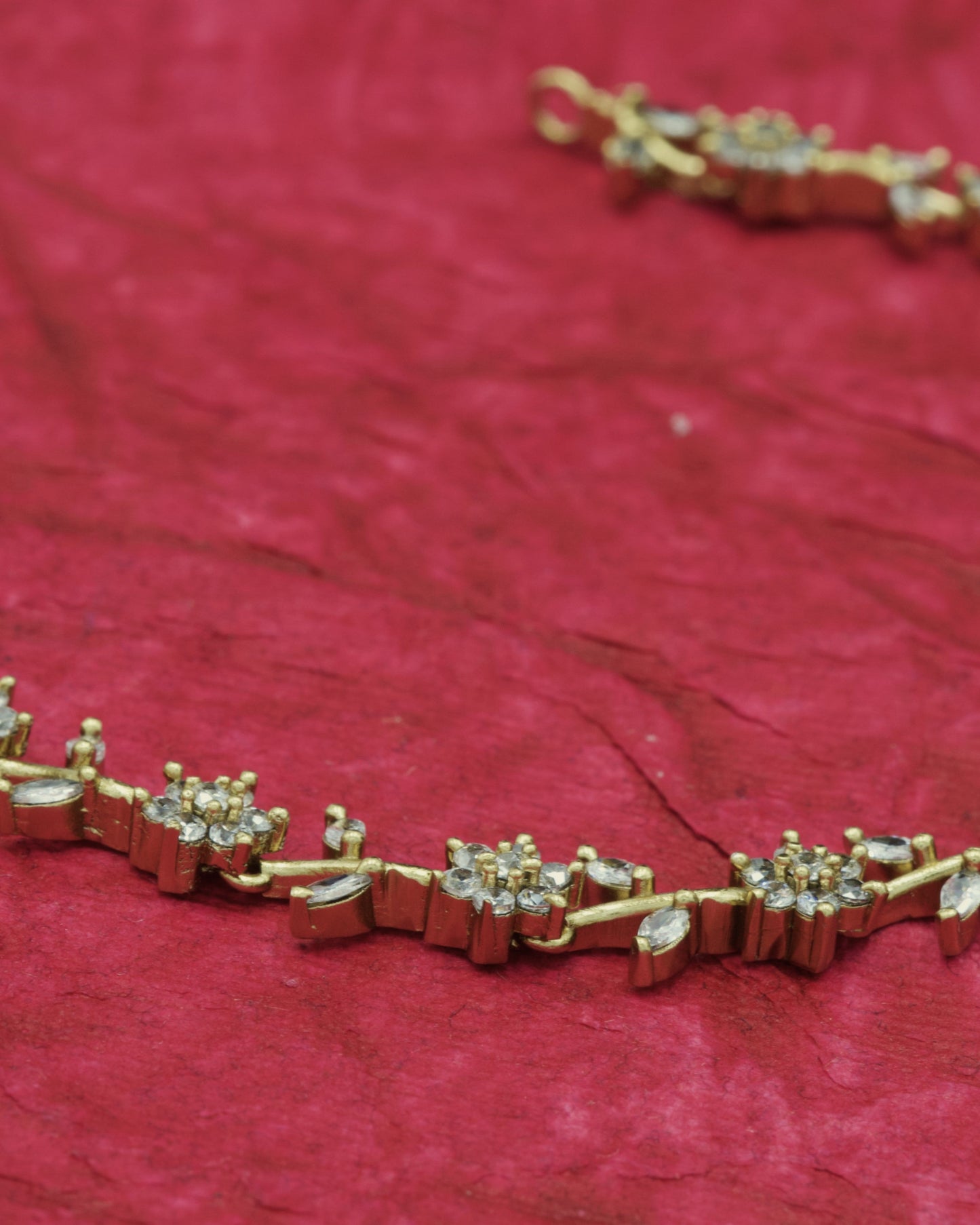 Rosh White CZ Stone Leaf & Bloom Nature -Inspired Necklace