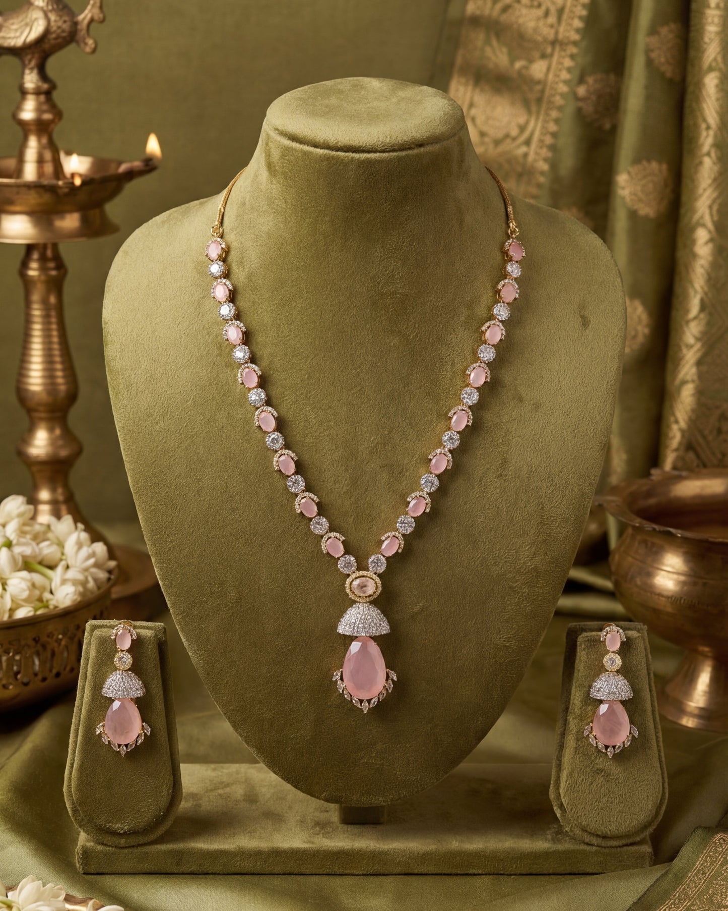 Royal Victorian AD Pink Stone Necklace
