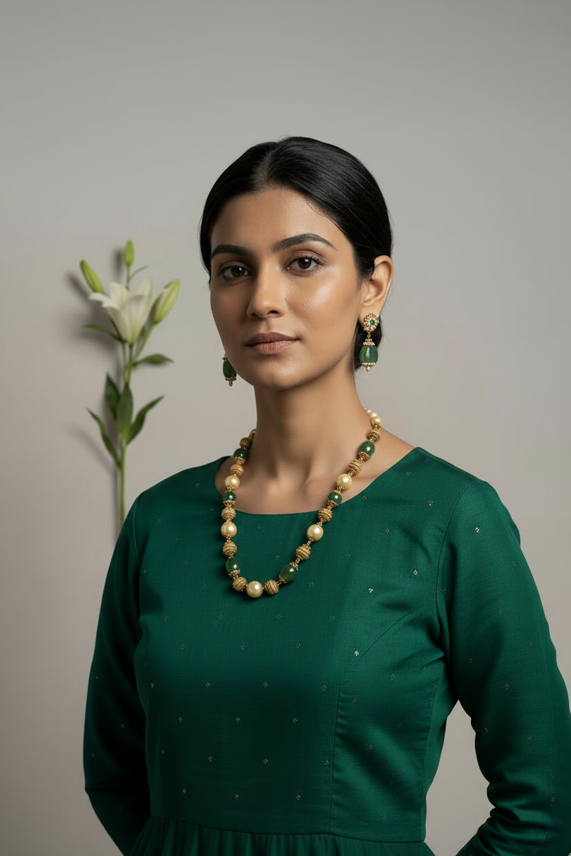 Bhuvana Antique Green & Gold  Gundu Necklace