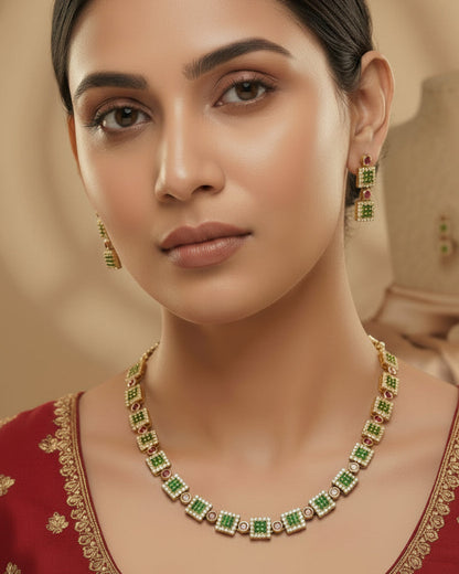 Aalia Antique gold necklace