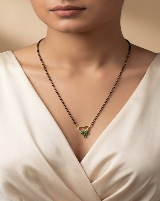 Minimalist Heart Mangalsutra